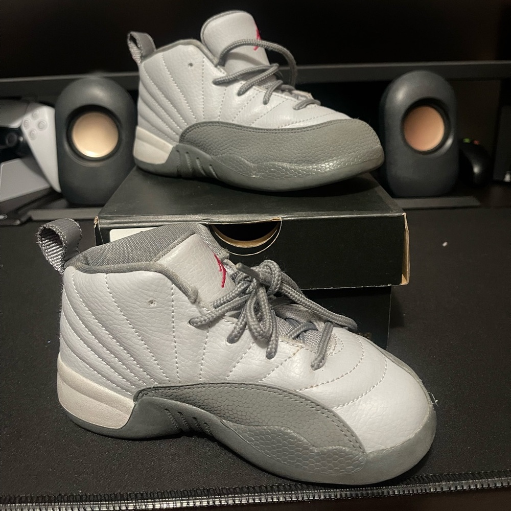 Toddler girls Jordan 12